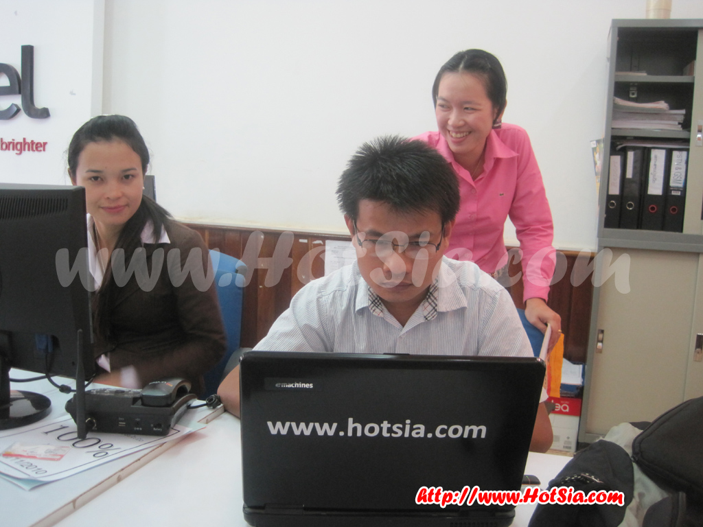 เที่ยวปากเซ จำปาสัก การใช้งานอินเตอร์เน็ต 3G ในลาว