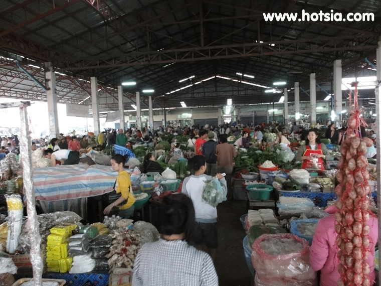 เที่ยวปากเซ จำปาสัก ตลาดดาวเรืองปากเซ