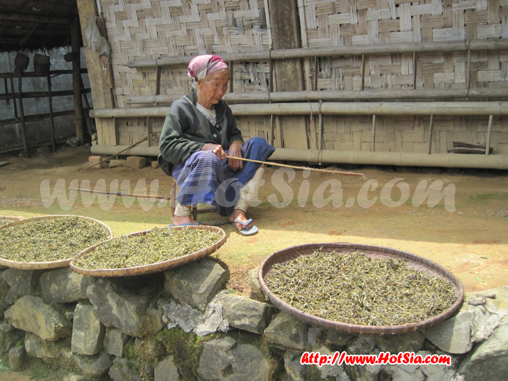 ประเทศลาว แขวงพงสาลี เบียร์ลาว(beer lao)