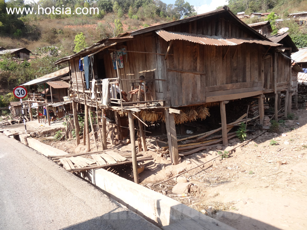 พงสาลี บ้านบุญใต้