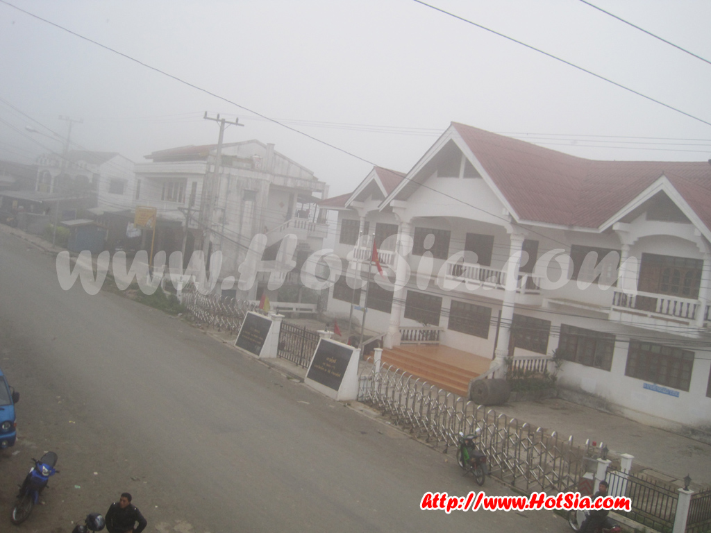 ประเทศลาว แขวงพงสาลี หาดสา(hat sa)