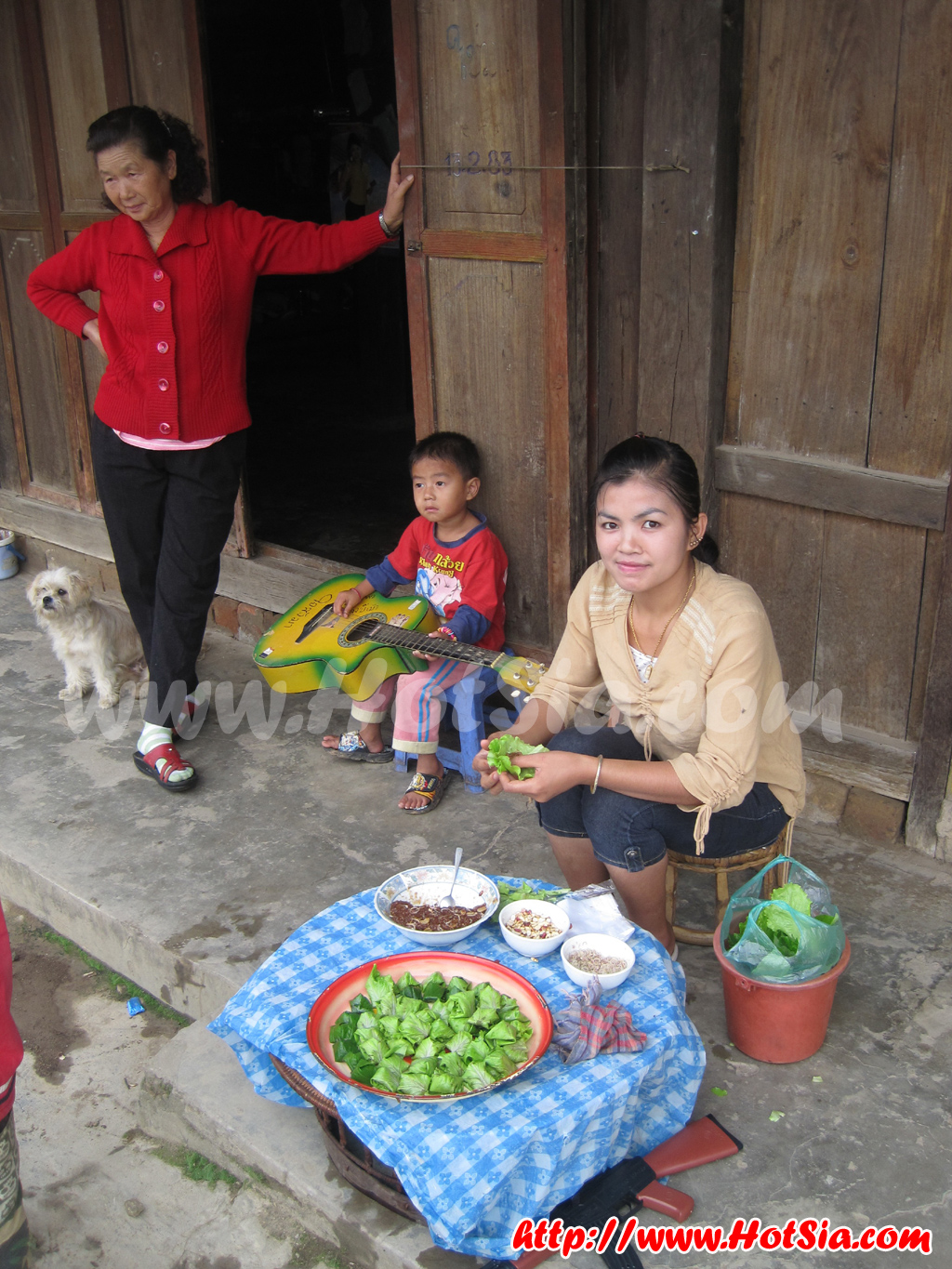 ประเทศลาว แขวงพงสาลี หาดสา(hat sa)