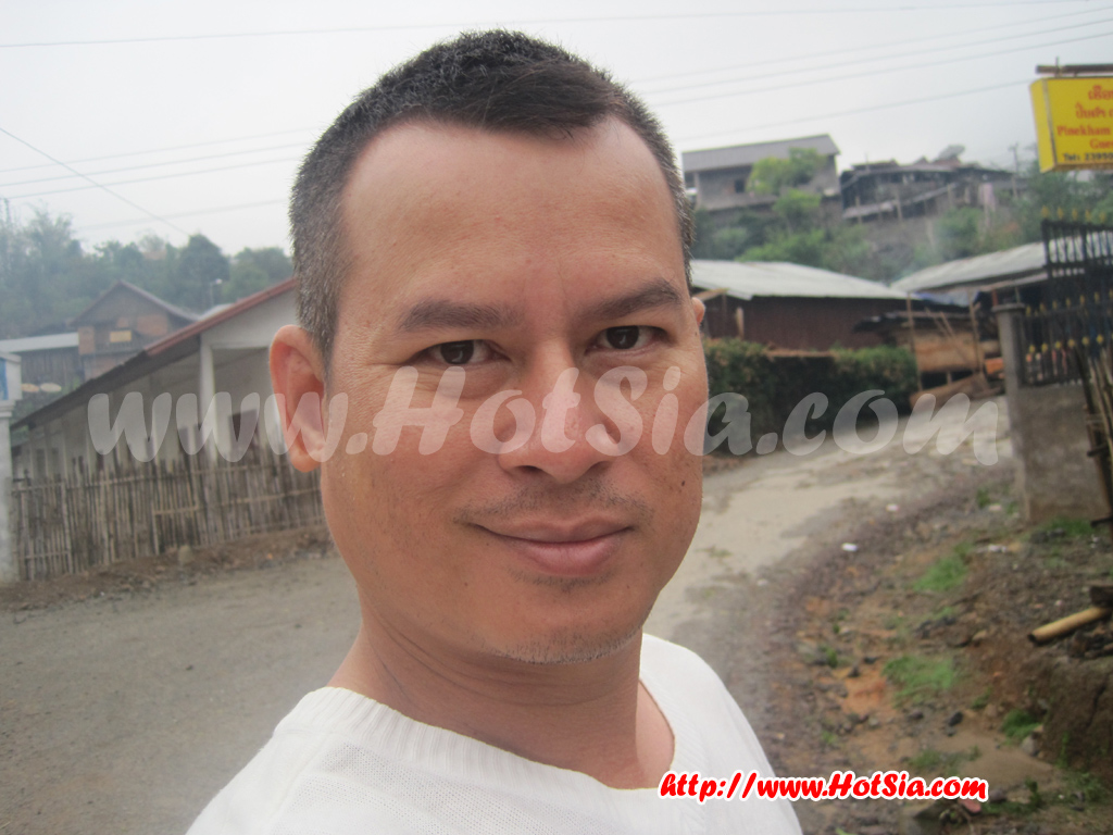 ประเทศลาว แขวงพงสาลี พงสาลียามเช้า(Morning Phongsaly)