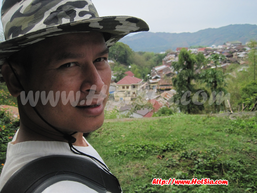 ประเทศลาว แขวงพงสาลี พระธาตุภูฟ้า(phou Fha)