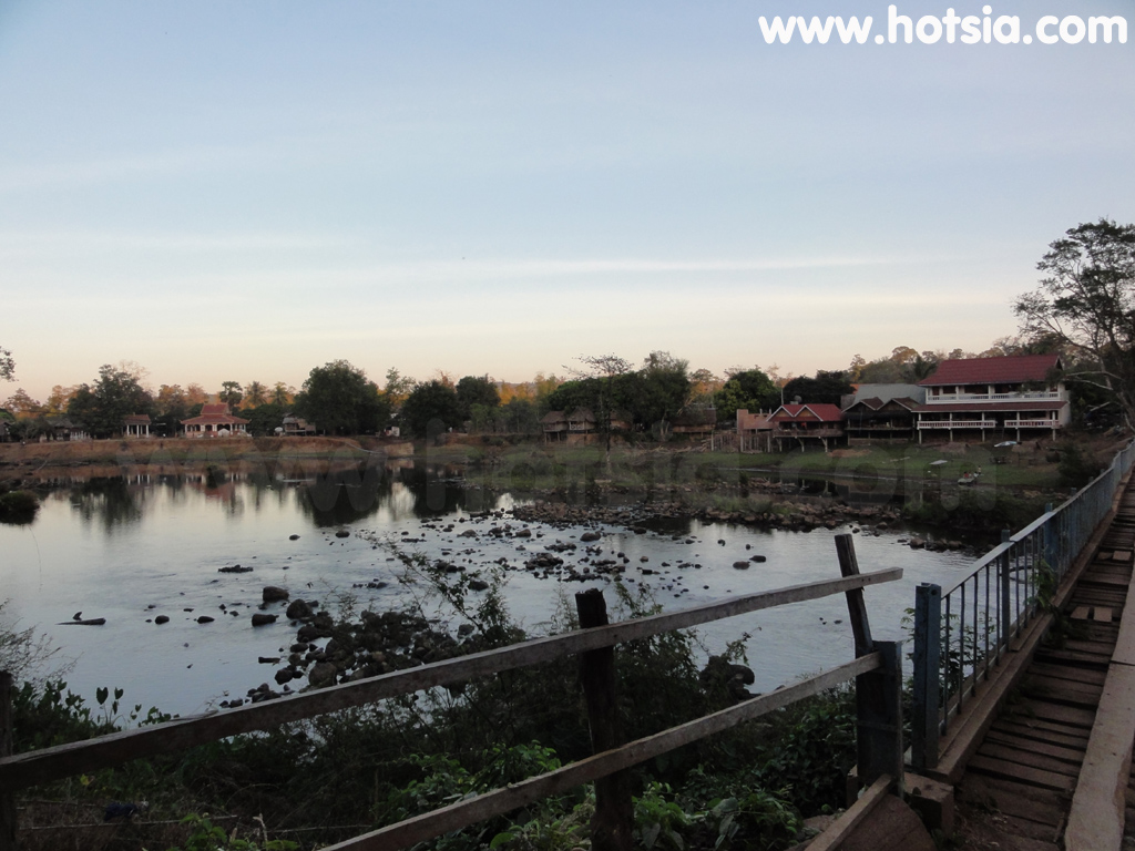 เที่ยวสาละวัน น้ำตกตาดเลาะ น้ำตกตาดฮัง น้ำตกตาดสูง