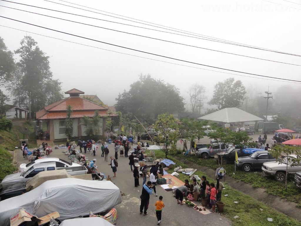 แขวงไชยบุรี ตลาดชายแดนห้วยโก๋น จังหวัดน่าน