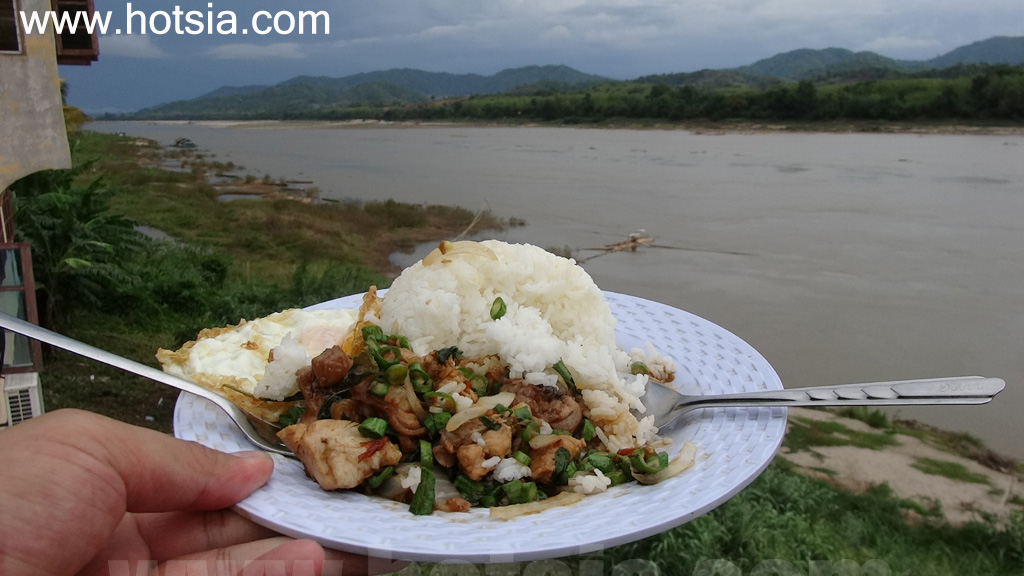 ไชยยะบุรี อาหารการกินชาวปากลาย