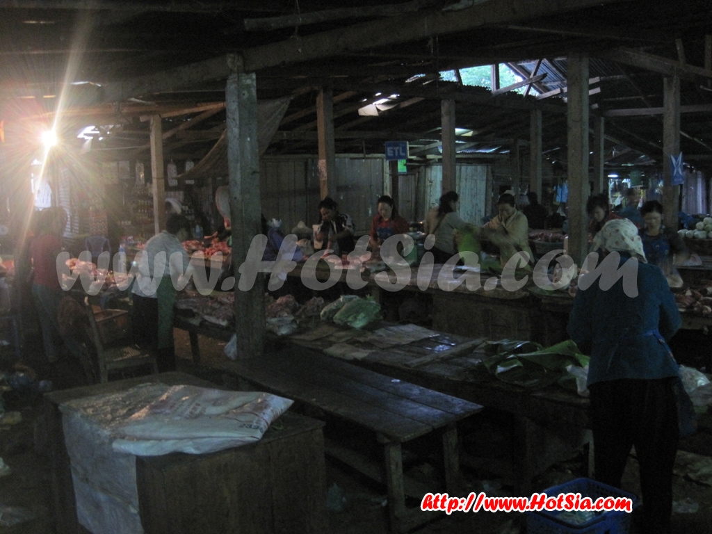 ประเทศลาว แขวงอุดมไชย ตลาดเมืองเมืองไชย อุดมไชย(Udomxai muang xai market)