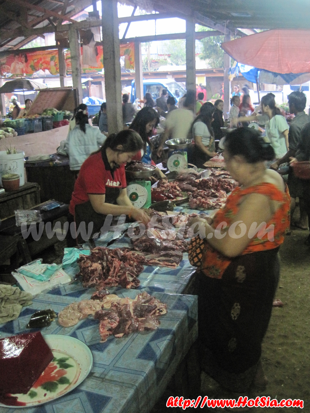 ประเทศลาว แขวงอุดมไชย ตลาดเมืองเมืองไชย อุดมไชย(Udomxai muang xai market)