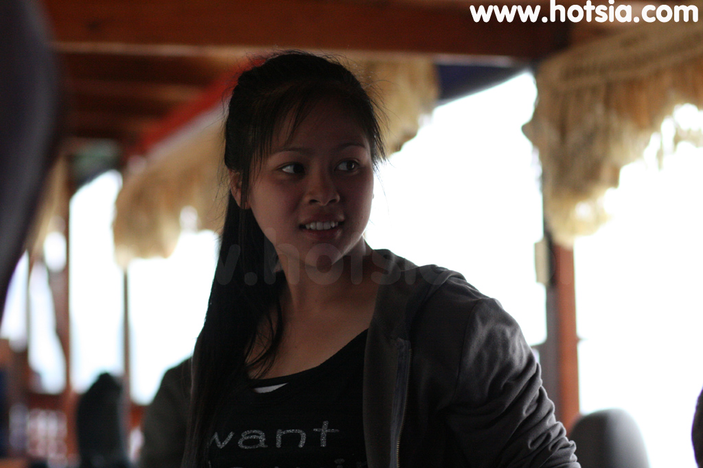 แขวงอุดมไชย นั่งเรือช้าจากห้วยทรายไปปากแบงหลวงพระบาง