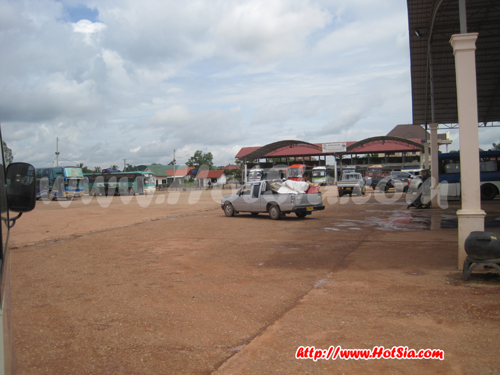 สถานีขาส่งสายใต้เวียงจันทน์ สถานีขนส่งนานาชาติเวียงจันทน์ ประเทศลาว