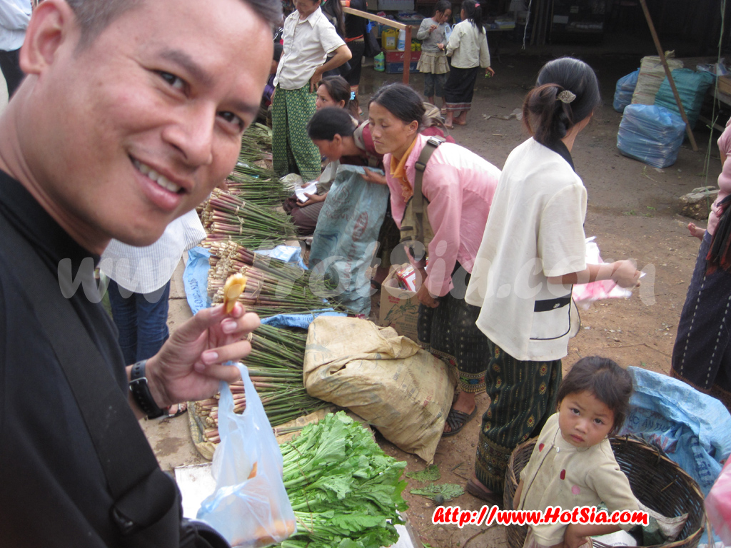 เชียงขวาง ตลาดเช้าเมืองเชียงขวาง(โพนสวรรค์)