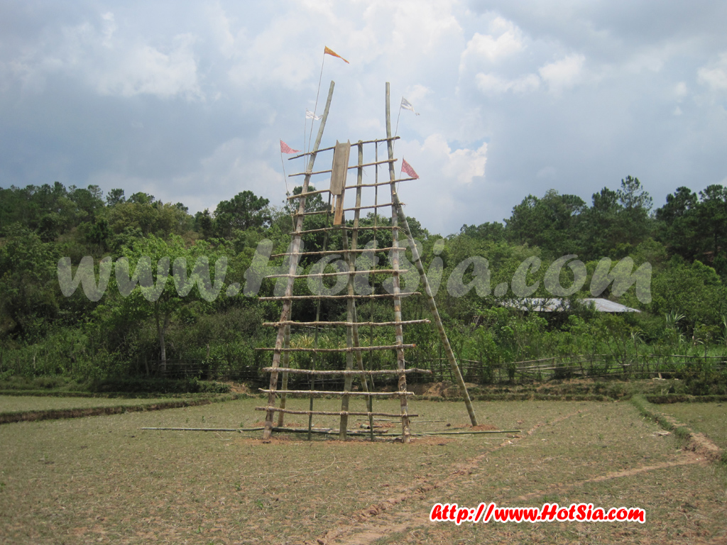 เชียงขวาง บั้งไฟลาว