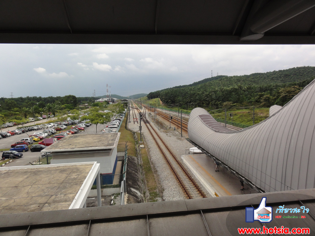 เที่ยวมาเลเซีย เครือข่ายรถไฟฟ้าใต้ดินบนดินในประเทศเลเซีย