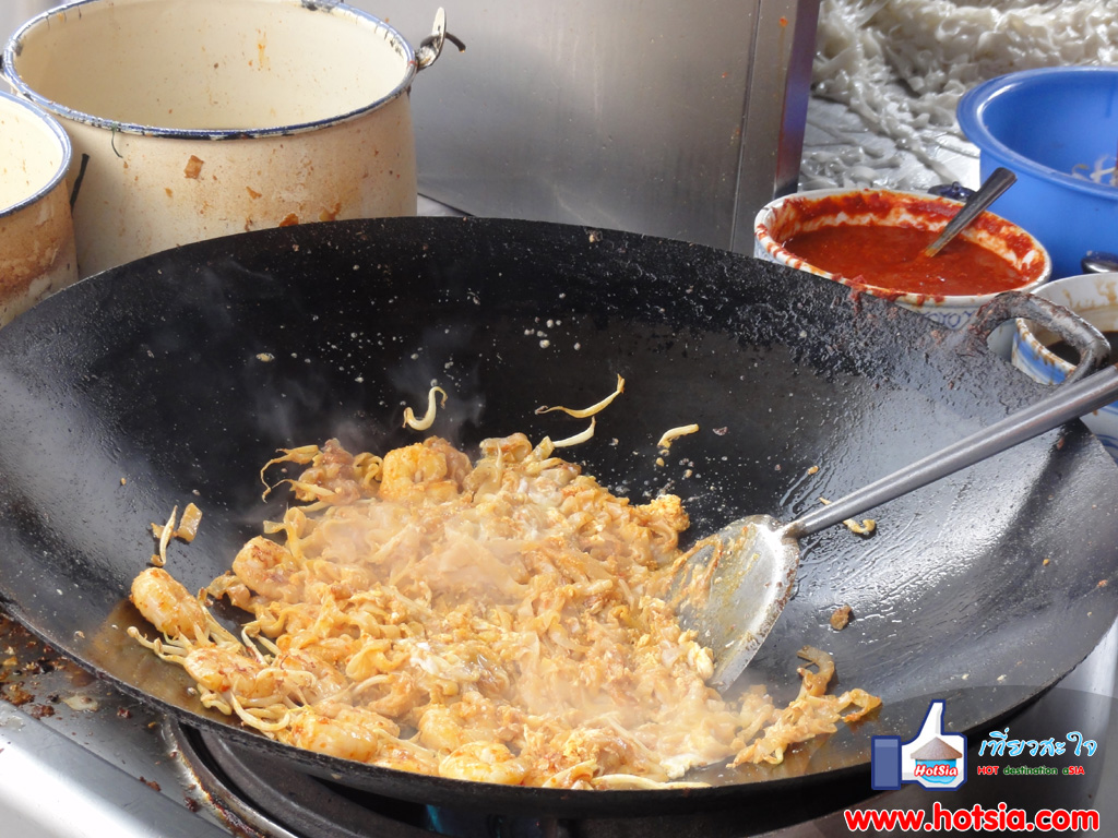 เที่ยวเกาะปีนัง ผัดไทยเกาะปีนัง (Char koay teaw)