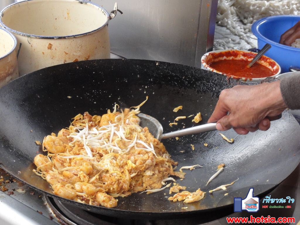 เที่ยวเกาะปีนัง ผัดไทยเกาะปีนัง (Char koay teaw)