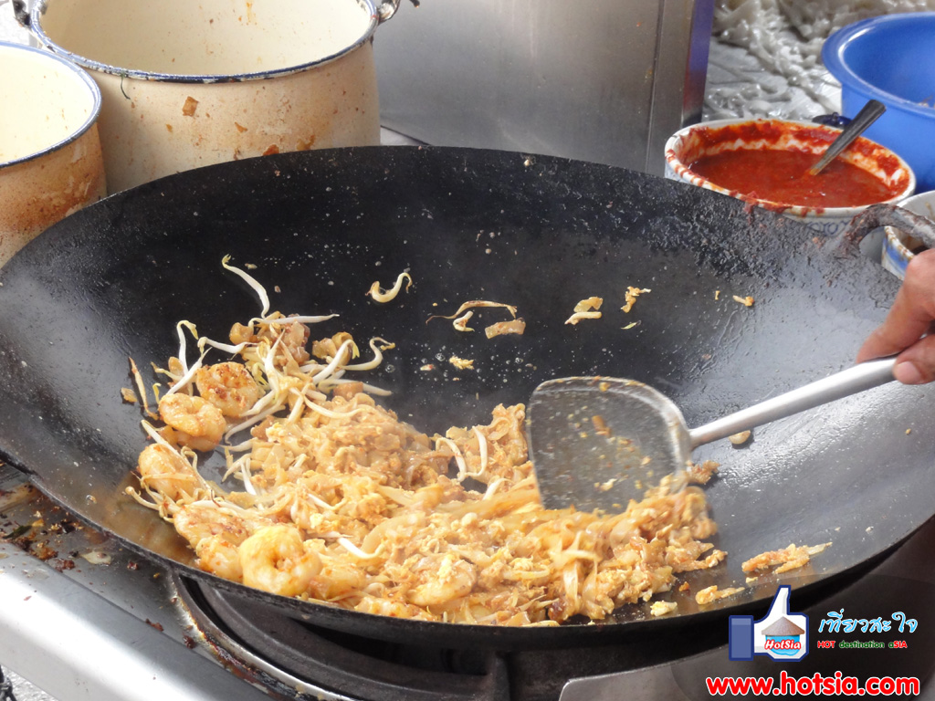 เที่ยวเกาะปีนัง ผัดไทยเกาะปีนัง (Char koay teaw)