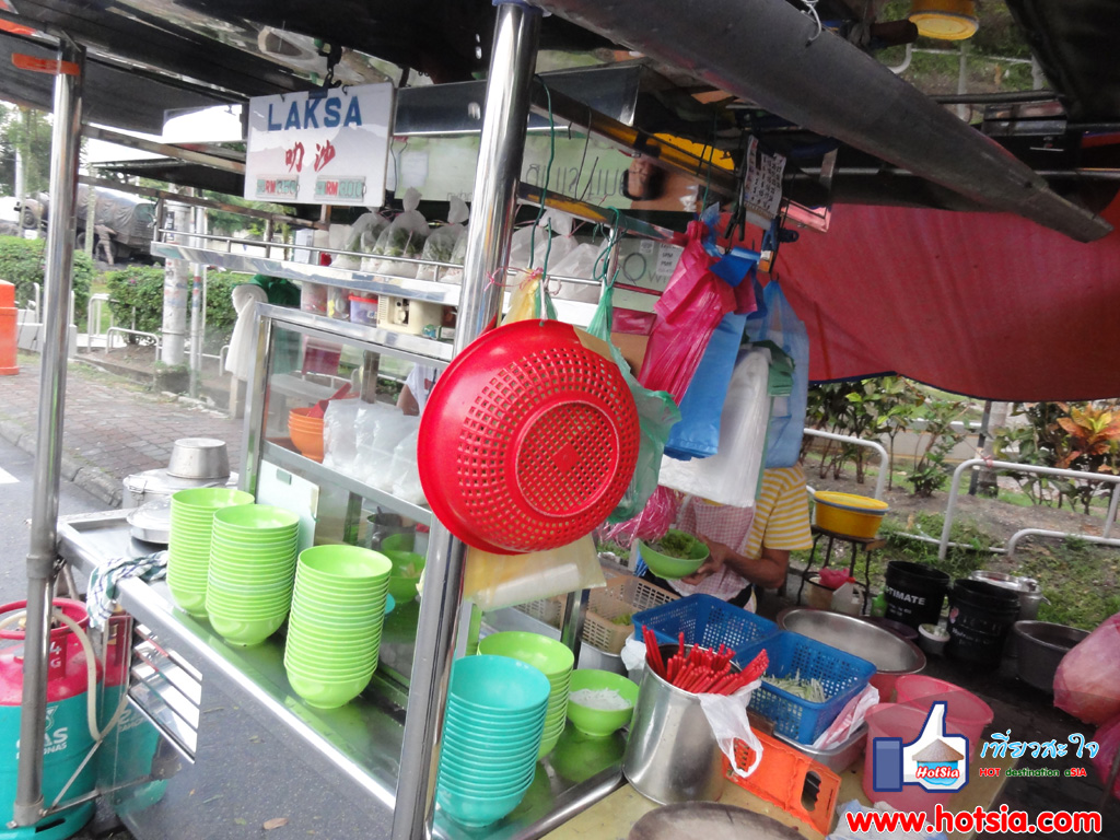 เที่ยวเกาะปีนัง แกงส้มราดขนมจีนเกาะปีนัง (Lak Sa)