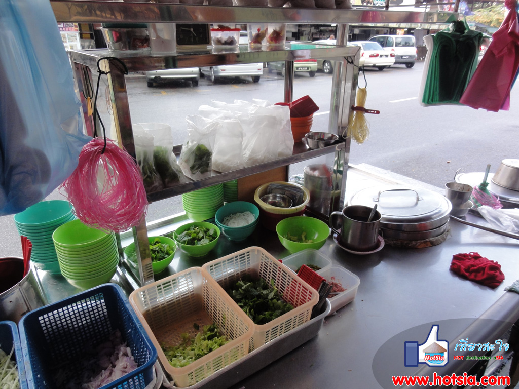 เที่ยวเกาะปีนัง แกงส้มราดขนมจีนเกาะปีนัง (Lak Sa)