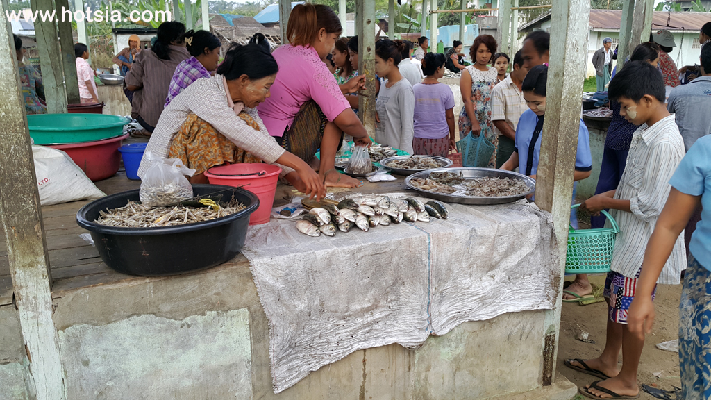 เขตอิรวดี ตลาดเช้าฮเวซวง พม่า