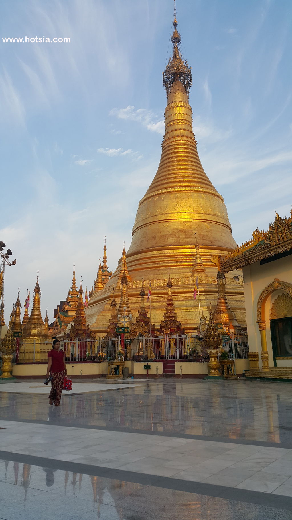 เขตอิรวดี เจดีย์ชเวมอดอหรือพระธาตุมุเตา พะสิม