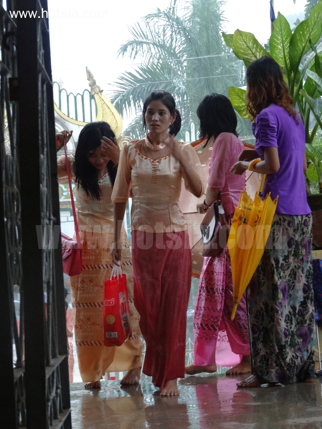 เที่ยวพะโคด้วยตัวเอง พระมหาธาตุเจดีย์