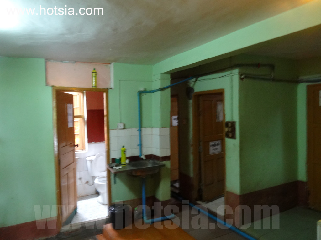 เที่ยวพะอัน รัฐกะเหรี่ยงด้วยตัวเอง โรงแรม เกสเฮ้าส์ ในพะอัน
