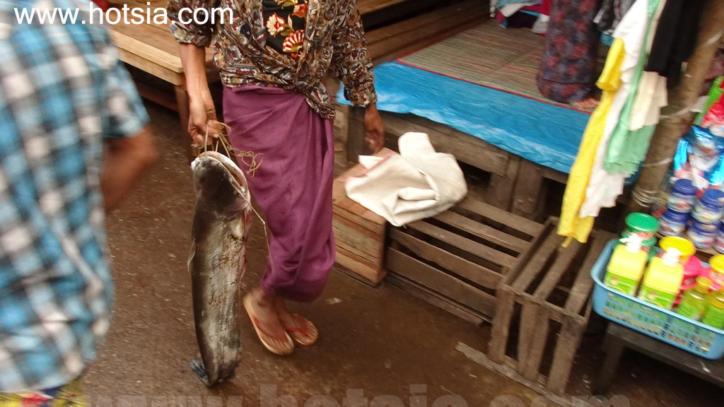 เที่ยวพะอัน รัฐกะเหรี่ยงด้วยตัวเอง ตลาดเช้าเมืองพะอัน
