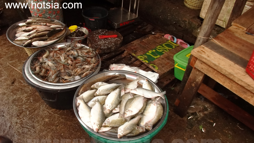 เที่ยวพะอัน รัฐกะเหรี่ยงด้วยตัวเอง ตลาดเช้าเมืองพะอัน
