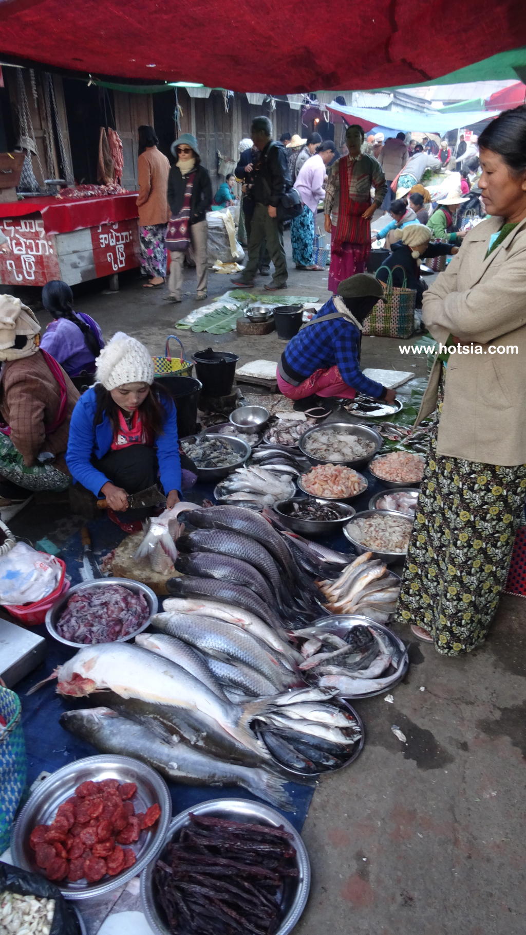 พม่า ทะเลสาบอินเล ตลาดเช้ายองชเว อินเล