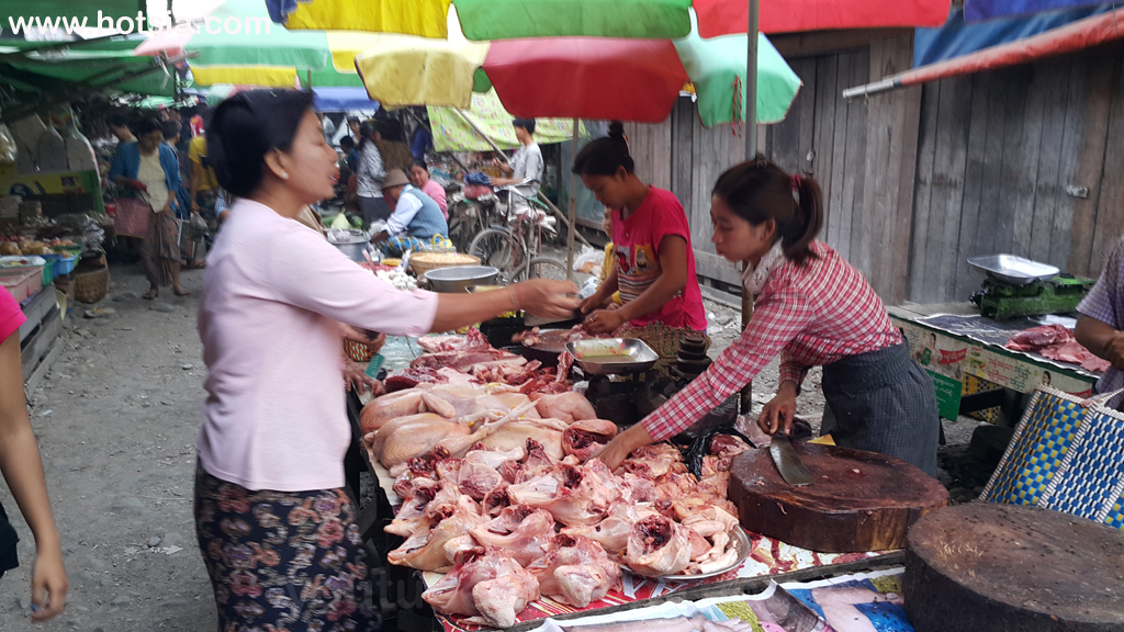แบกเป้เที่ยวกะเล่-มโหย่ ตลาดเช้ากะเล่-มโหย่