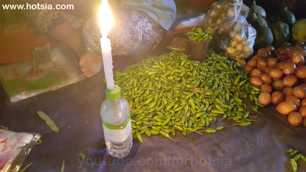 แบกเป้เที่ยวกะเล่-มโหย่ ตลาดไนท์มาเก็ตกะเล่-มโหย่
