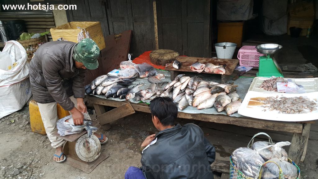 แบกเป้เที่ยวตลาดเช้าหลอยก่อ(Logkaw morning market) พม่า ตลาดเช้าหลอยก่อ(Logkaw morning market)