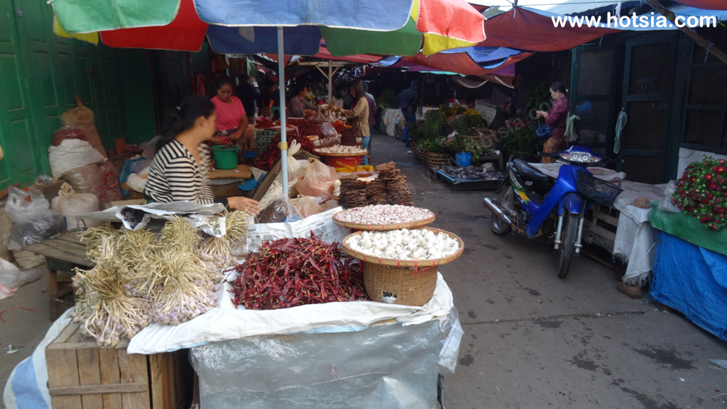 เที่ยวพม่าด้วยตัวเอง เที่ยวเชียงตุงด้วยตัวเอง ตลาดเช้าเชียงตุง ตลาดกลางเชียงตุง