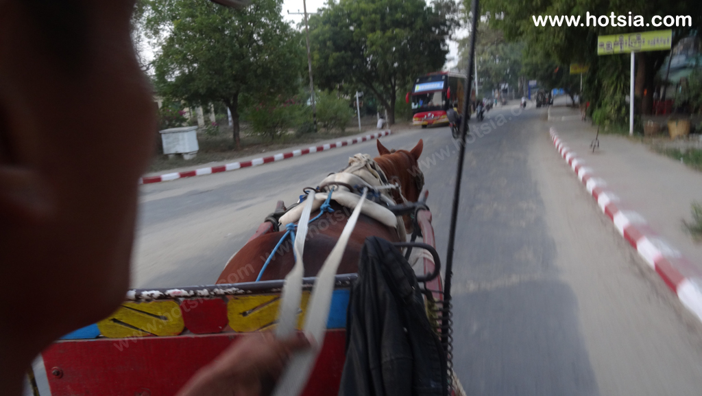 เที่ยวพม่าด้วยตัวเอง มัณฑเลย์ นั่งรถม้าในบากัน พุกาม