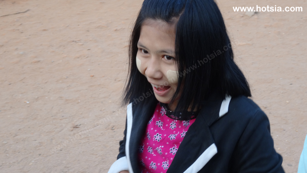 เที่ยวพม่าด้วยตัวเอง มัณฑเลย์ ทานาคา พม่า
