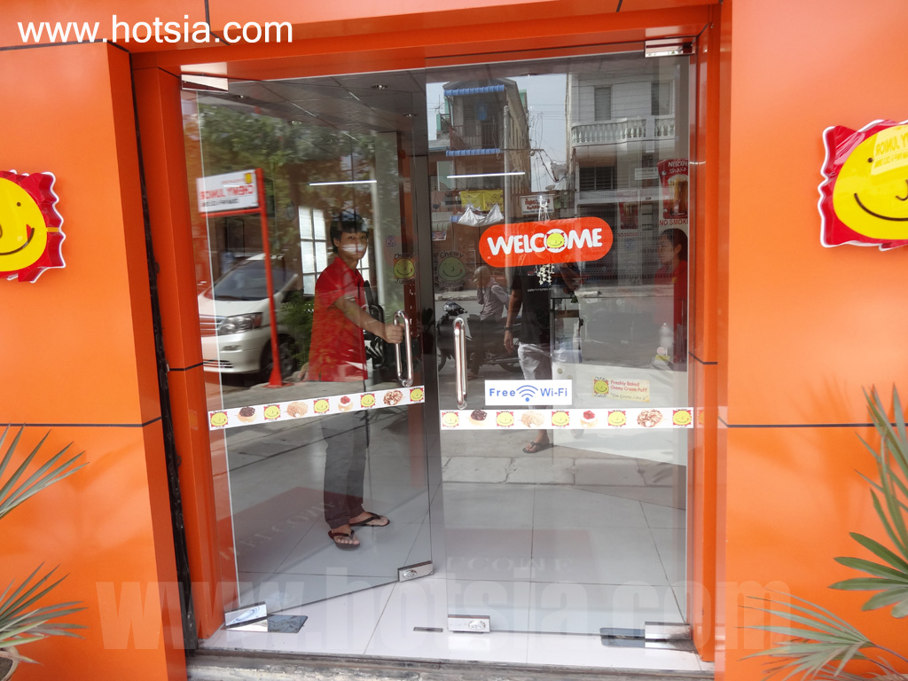เที่ยวพม่าด้วยตัวเอง เที่ยวมัณฑะเลย์ด้วยตัวเอง แนะนำร้านกาแฟติดแอร์ wifi เร็ว ในมัณฑะเลย์