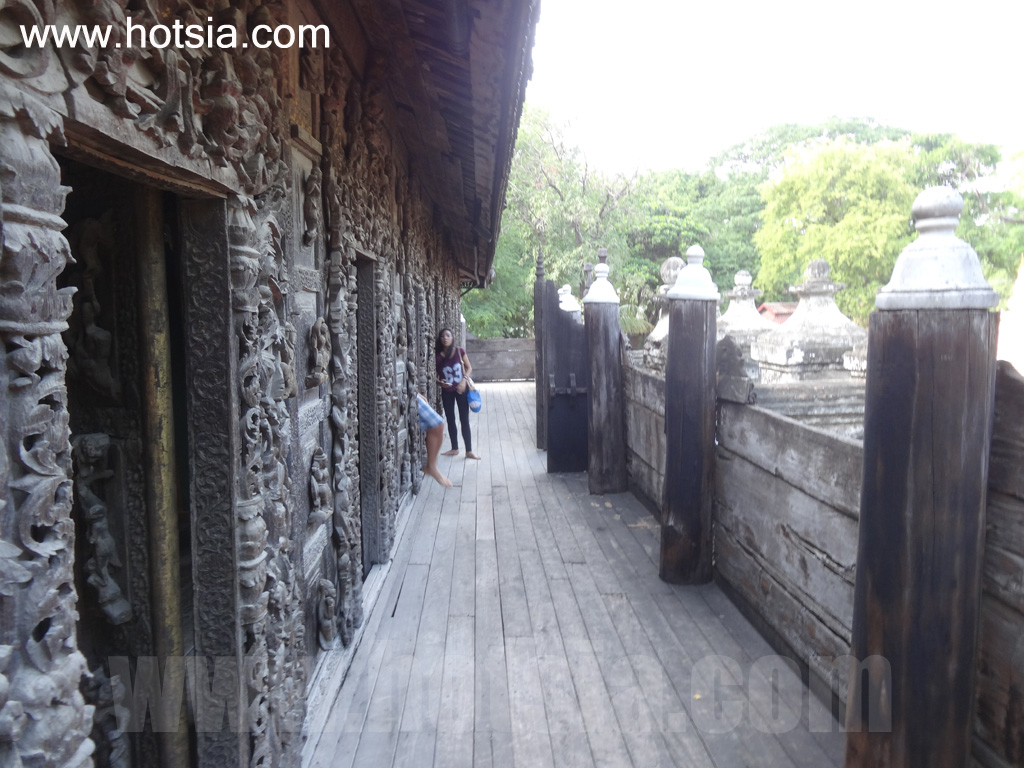 เที่ยวพม่าด้วยตัวเอง เที่ยวมัณฑะเลย์ด้วยตัวเอง SHWE NANDAW KYAUNG golden palace monastery