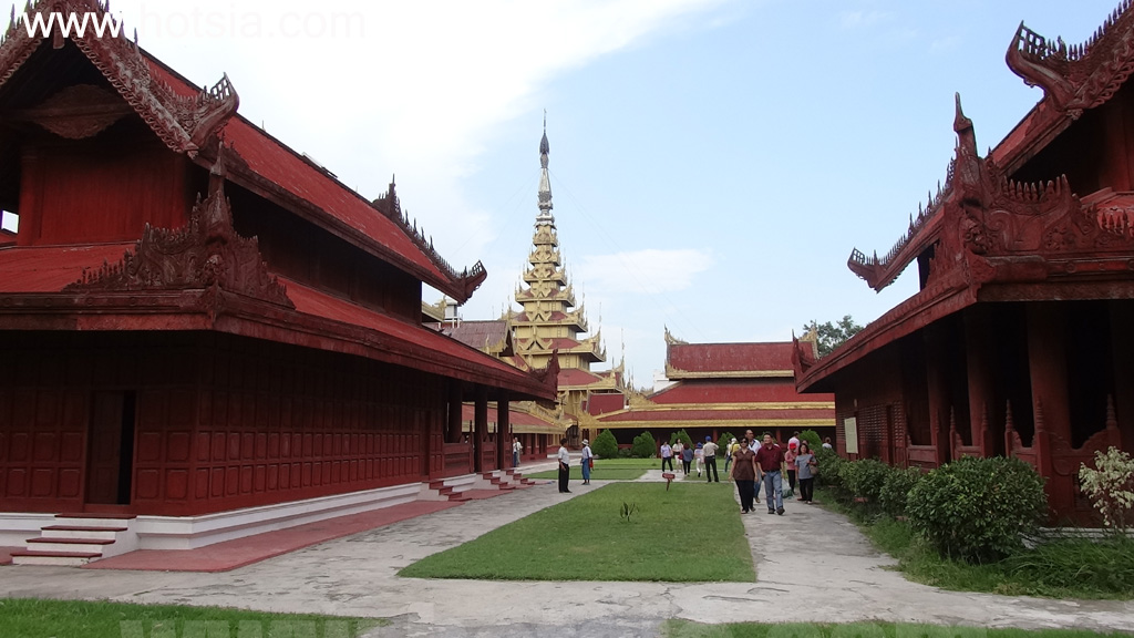 เที่ยวพม่าด้วยตัวเอง เที่ยวมัณฑะเลย์ด้วยตัวเอง พระราชวังมัณฑะเลย์