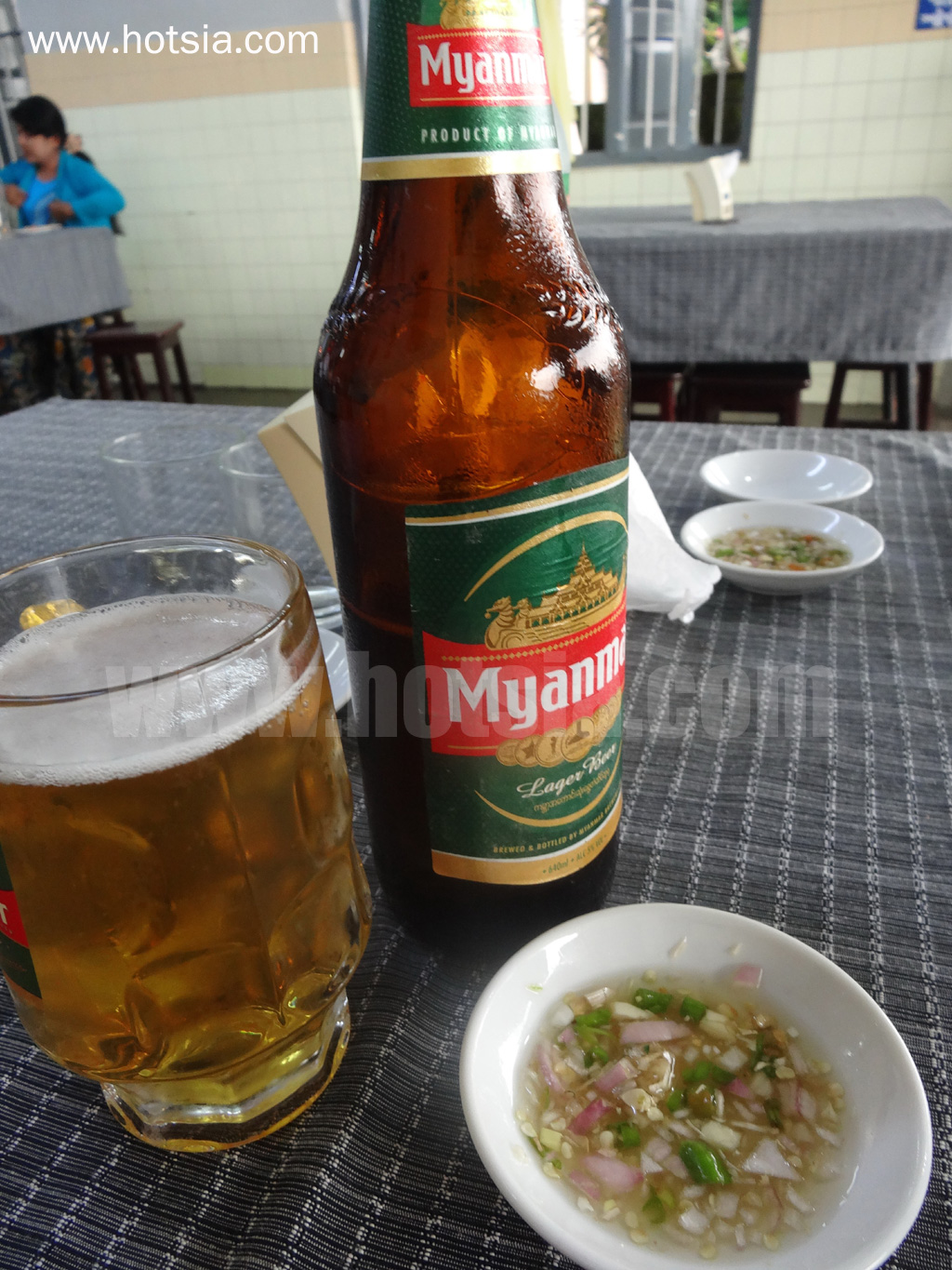 เที่ยวมะละแหม่งด้วยตัวเอง ร้านอาหารแนะนำในมะละแหม่ง ไก่ผัดมะละแหม่ง