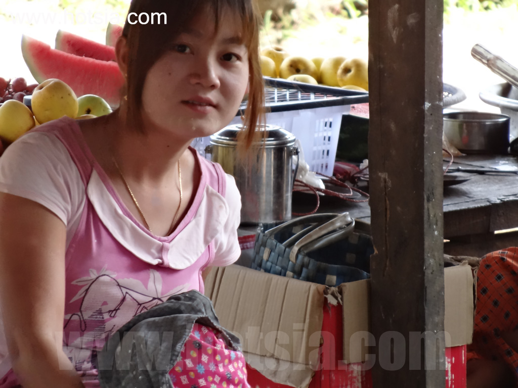 เที่ยวมะละแหม่งด้วยตัวเอง การแต่งกายของชาวรัฐมอญ 2013