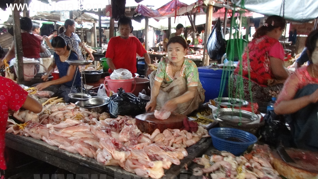 เที่ยวมะละแหม่งด้วยตัวเอง ตลาดเช้ามะละแหม่ง