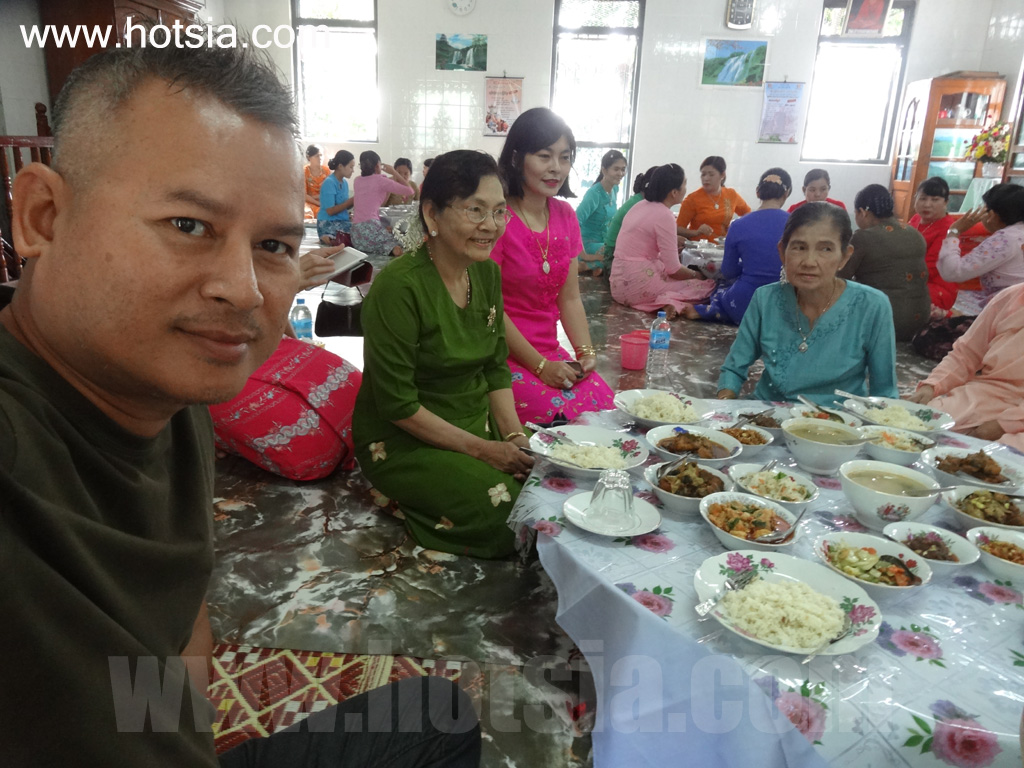 เที่ยวมะละแหม่งด้วยตัวเอง ทำบุญ กินข้าววัดเคมาติริ