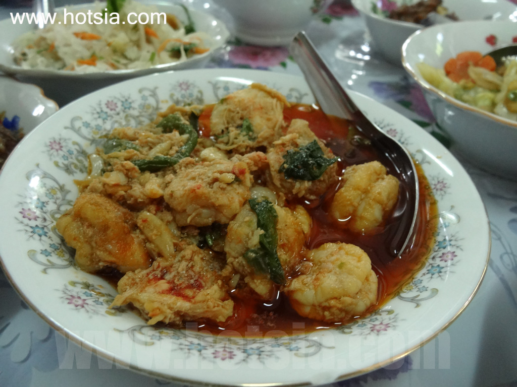 เที่ยวมะละแหม่งด้วยตัวเอง ทำบุญ กินข้าววัดเคมาติริ