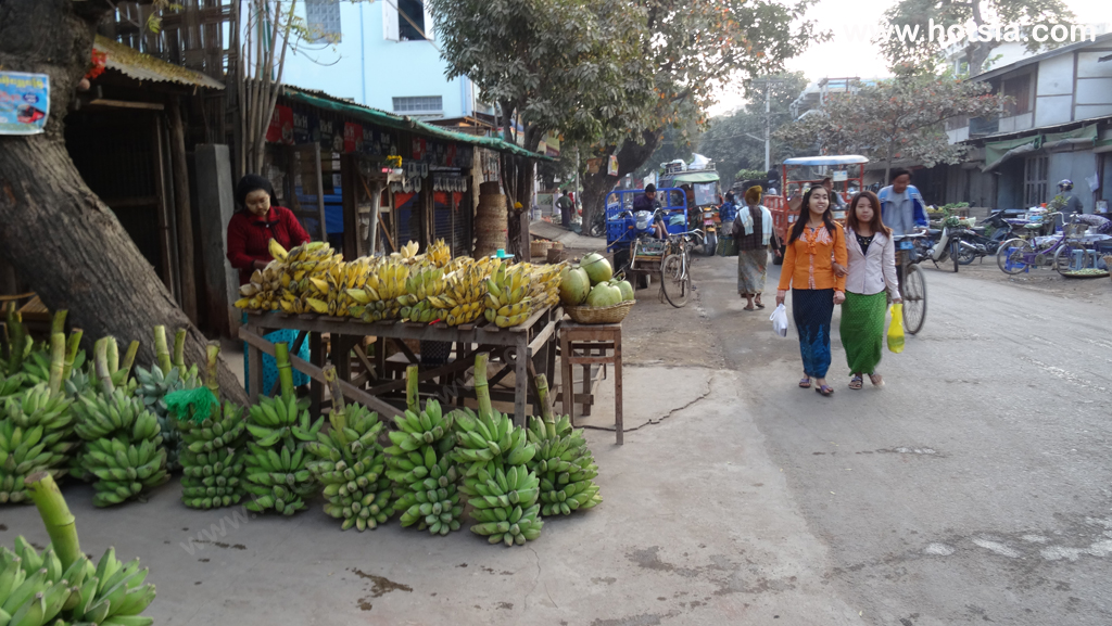 เที่ยวพม่า เมืองโมนยวา ตลาดเช้าเมืองโมนยวา