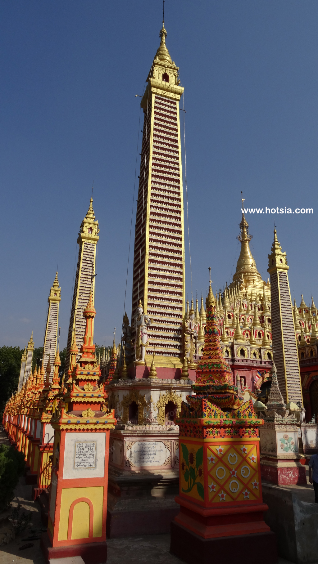 เที่ยวพม่า เมืองโมนยวา พระเจดีย์สัมพุทธกัดจอ เมืองโมนยวา