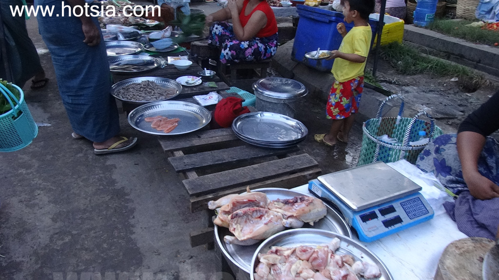 เที่ยวเมืองเนปิดอว์ด้วยตัวเอง ตลาดเย็นเนปิดอว์