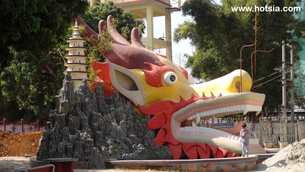 เที่ยวพม่า เมืองพินอูลวิน นั่งรถม้าเที่ยวเมืองพินอูลวิน สวนสาธารณะเมืองพินอูลวิน