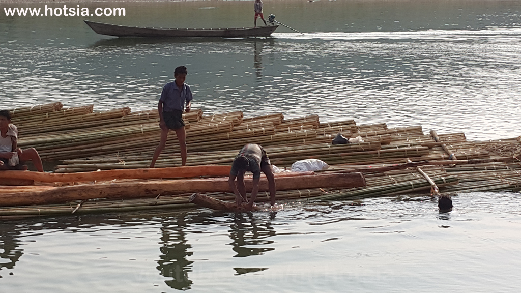 รัฐยะไข่ เรือบ้านไม้ไผ่ มรัคอู รัฐยะไข่ พม่า