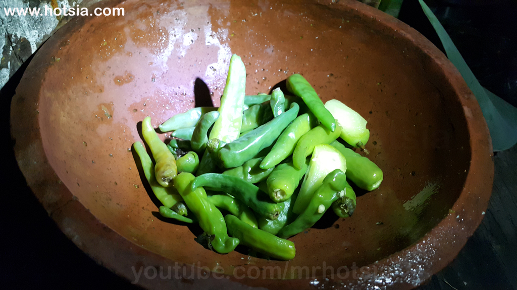 รัฐยะไข่ โฮมสเตย์หมู่บ้านคนสักหน้าในมรัคอู รัฐยะไข่ พม่า